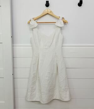 Women’s Lilly Pulitzer White Eyelet Detailed Bow Dress Size 00